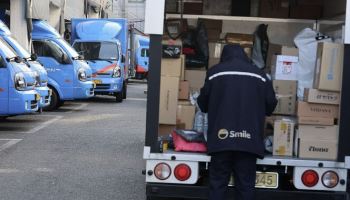 "새벽배송 금지 땐 54조 손실"…학계서도 '경고'