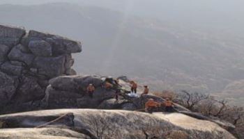 "돌 틈에 사람 떨어졌다"…북한산 백운대서 70대 여성 추락사