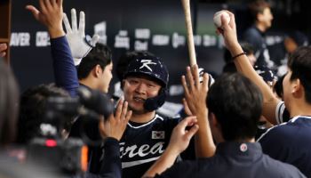 ‘17안타 폭발’ 야구 대표팀, 체코와 2차전서 대승