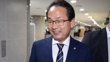 AI '쩐의 전쟁'…與, 기업 ‘펀드운용사' 허용 카드 만지작