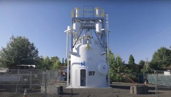 AI시대 전력 수요 뛰자…SMR ETF 경쟁 ‘치열’