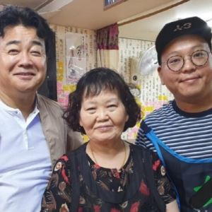 백종원 키운 '홍탁집' 3년째 '블루리본'..."대박났다"