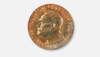 DJ 노벨평화상 메달·법정스님 의자, 첫 '예비문화유산' 된다