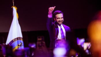 백악관, '맘다니 당선' 뉴욕 지원 중단 논의