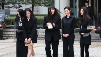 뉴진스, 전원 복귀 표명에…하이브, 5%대↑[특징주]