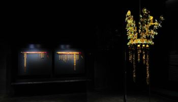 계속되는 오픈런에…''신라 금관'' 특별전 내년 2월까지 본다