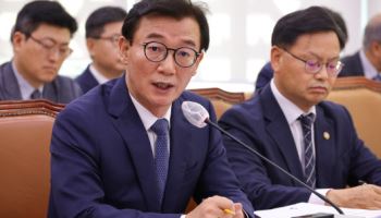 전재수 해수부 장관 "올해말 부산 이전 완료"