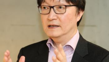 “AI·수출 ‘쌍두마차’ 탄 韓경제…내년 ‘2%초반’ 성장률 전망”①