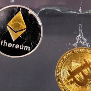 코인 현물ETF 도입 언제?…“법적 기준부터 다시 봐야”