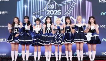 "너무 행복해" 유니스, '스타일 아이콘' 등 2관왕 영예