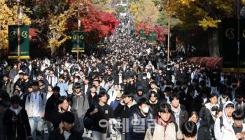 ‘불수능’ 뒤 뜨거워진 논술 열기