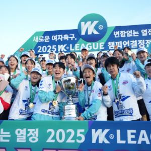 WK리그 화천 KSPO, 14년 만에 첫 우승... ‘최초 트레블까지’