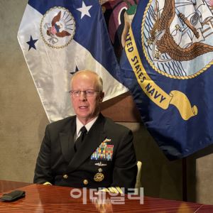 美 해군총장 "韓 핵잠으로 글로벌 해군 도약…中 억제에 기여"