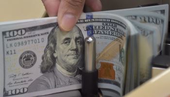 시장이 싫어하는 불확실성 너무 많다…환율 올리는 5가지 우려