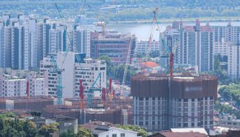 고환율에 건설업도 시름…중소·지방 중심으로 무너진다