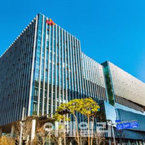 [단독] SKT, 사옥 매각 임차료까지 성과급 산정서 제외 추진