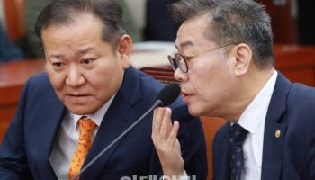 "이상민, 비상계엄 선포 직후 '언론사 경찰 투입 시 협조'" 지시 증언