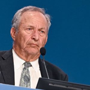 "그녀 그리워"…성범죄자와 불륜 상담한 美 前장관, 결국