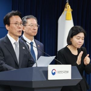 김민석 총리 "론스타 취소 소송서 승소…4000억 배상책임 소멸"