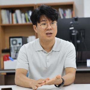 "알파폴드 넘는 차세대 ‘K-폴드’ 개발하겠다"