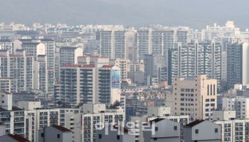 서울 변두리서 월 1000만원 내고 산다…무주택자 '초유의 상황'