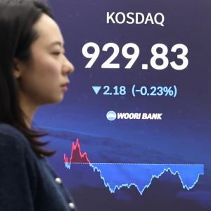 4000선 지킨 코스피…개인·기관 '사자' 외인' 팔자'
