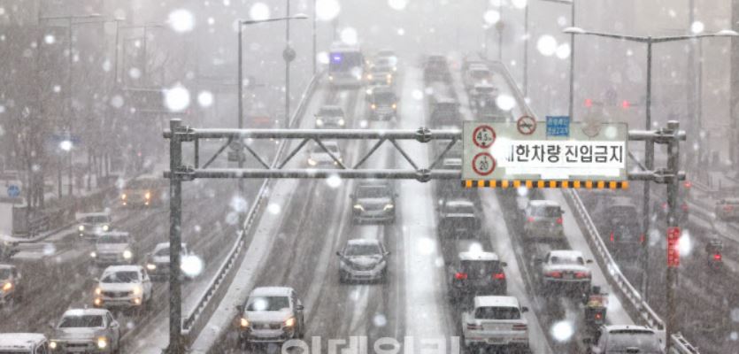 올해도 '첫눈=폭설'…이유 살펴보니