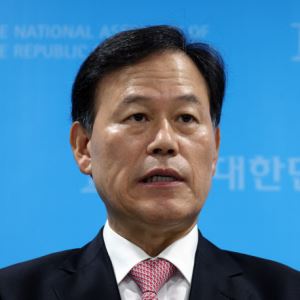 野윤한홍, 장동혁 면전서 “국정마비가 계엄원인? 尹 벗어던져야”