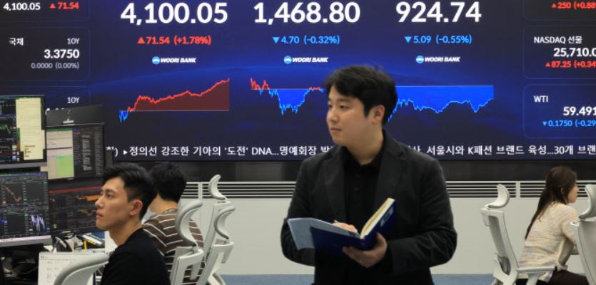 연기금, 코스닥 800억 폭풍 매수…뭐 담았나 보니