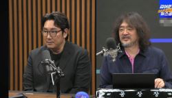 이상하다...김어준, '조진웅 소년범 논란' 속 2년 전 떠올려