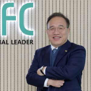 황성관 엠에프씨 대표 "내년 첫 고수익 개량신약 원료·CMO확대로 실적 퀀텀점프"