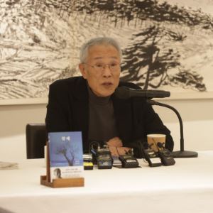 82세에 불타오른 창작열…황석영 "한쪽 눈 안 보여도 썼다"