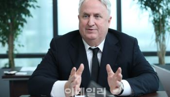 [속보]국민의힘 인요한, 국회의원직 사퇴
