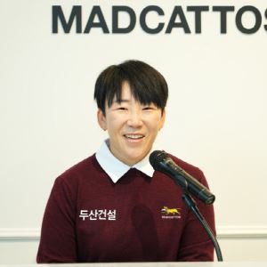 신지애 "어두운 터널 안에 갇힌 느낌…내년 日 통산 30승 이상 할 것"