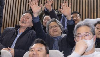 노조처럼 협상권 부여…가맹점주 “환영” vs 업체 “남용 우려”