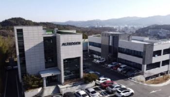 할로자임, 알테오젠 특허에 IPR 청구…SC 특허 분쟁 커지나