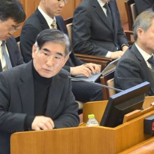 내란특검, 김용현 추가기소…"정보사 요원 인적사항 유출"