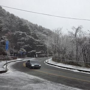 곳곳서 날리기 시작한 눈발…강원 일부 ‘대설주의보’