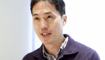 AI 에이전트, ‘경제의 관문’… “네이버·두나무 결합, AI 3대 강국 시험대”[only이데일리]