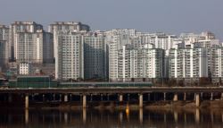 “3조 빠져나갔다”…퇴직연금 깨고 집 산 김부장들