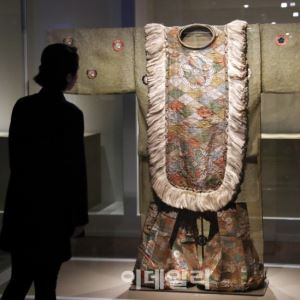[포토] 일본 궁정문화 특별전-궁정무용 '귀덕'의 복식                                                                                                                                            