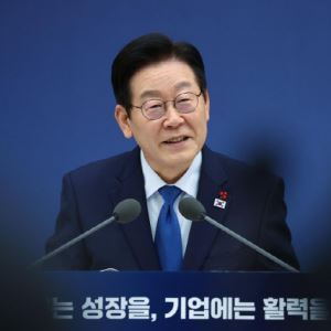 李 "'사랑과 전쟁'은 불륜 가르친 건가?" 이학재 정조준
