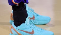 나이키, 뛰는 실적에 주저앉은 주가…왜?