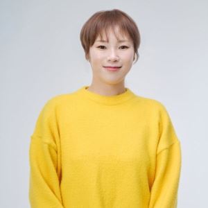 '주사이모 의혹' 입짧은햇님, 활동 중단…"의사라고 믿었다"