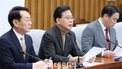 송언석 "'특검 수용' 김병기 만나겠다…바로 진행하자"(상보)