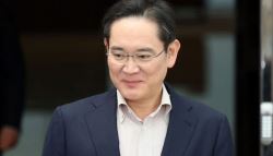 이재용 회장, 삼성전자 반도체 사업장 방문…경쟁력 재확인