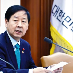 구윤철 “대산 1호 석화 사업재편, 지원방안 신속 마련”