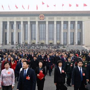 中 양회, 내년 3월 5일 개최…제15차 5개년 계획 승인 전망