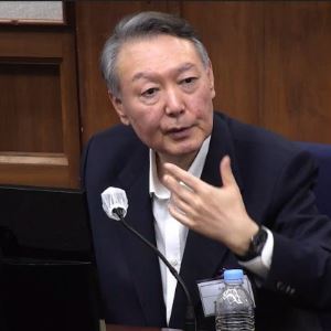 민주당 "尹 추가구속 자업자득…오히려 사법부 공격" 비난