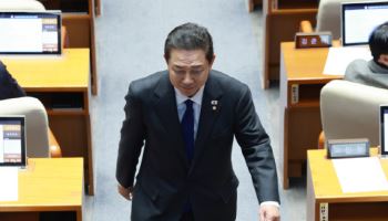 박지원 “김병기, 사랑하는 동생이지만…당에서 제명해야”